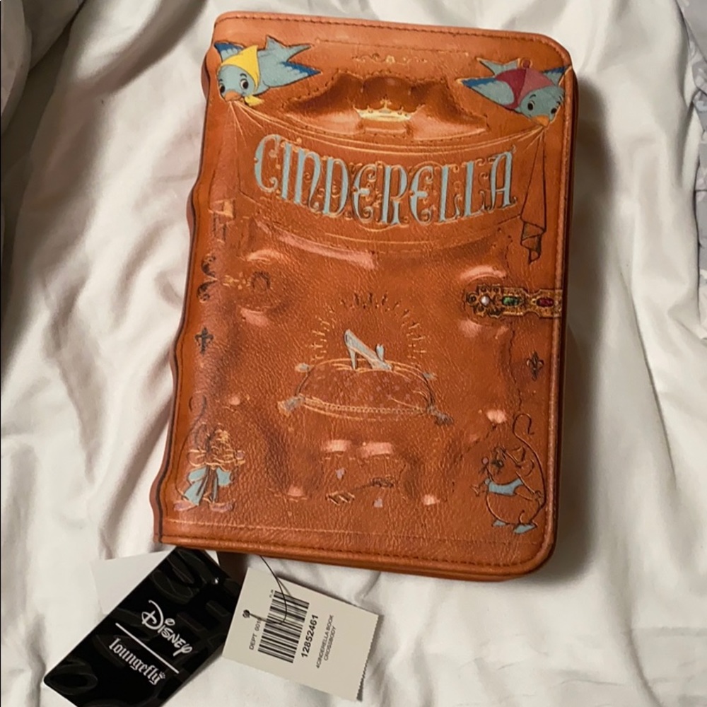 Disney loungefly